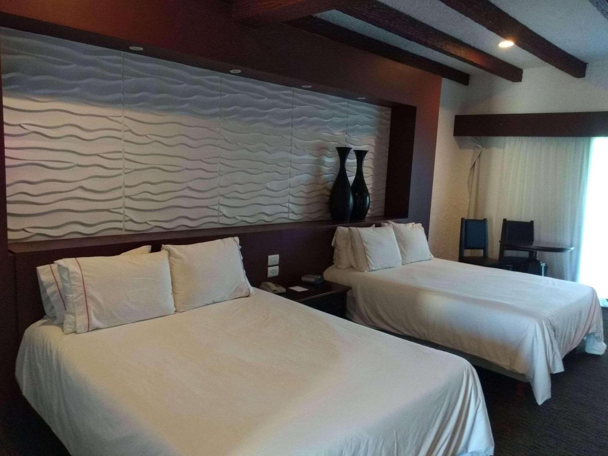 Radisson Hotel Tapatio Guadalajara Aeropuerto Tlaquepaque Dış mekan fotoğraf