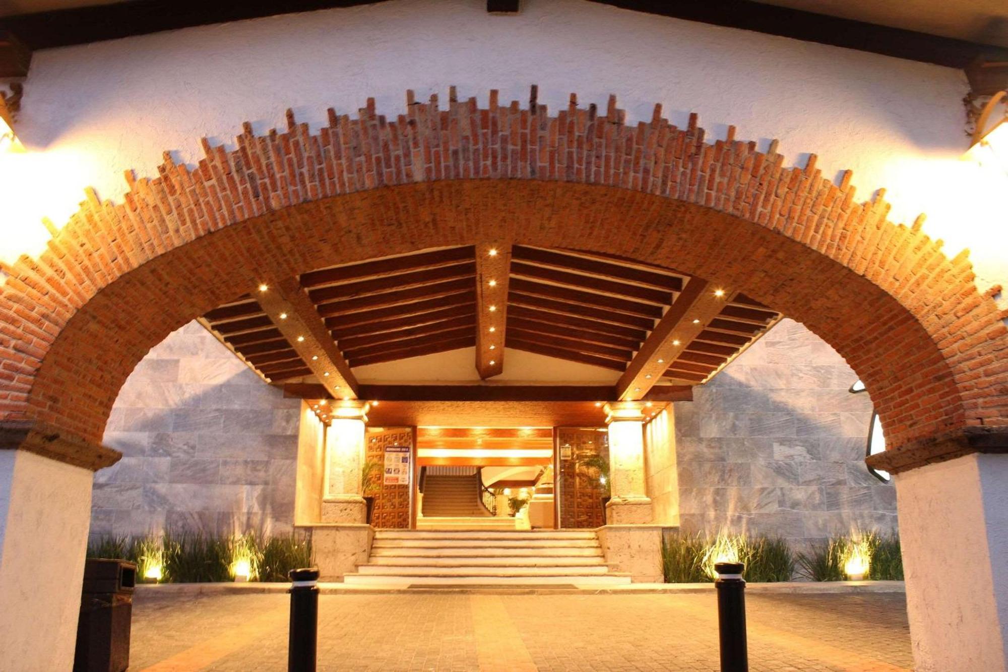 Radisson Hotel Tapatio Guadalajara Aeropuerto Tlaquepaque Dış mekan fotoğraf