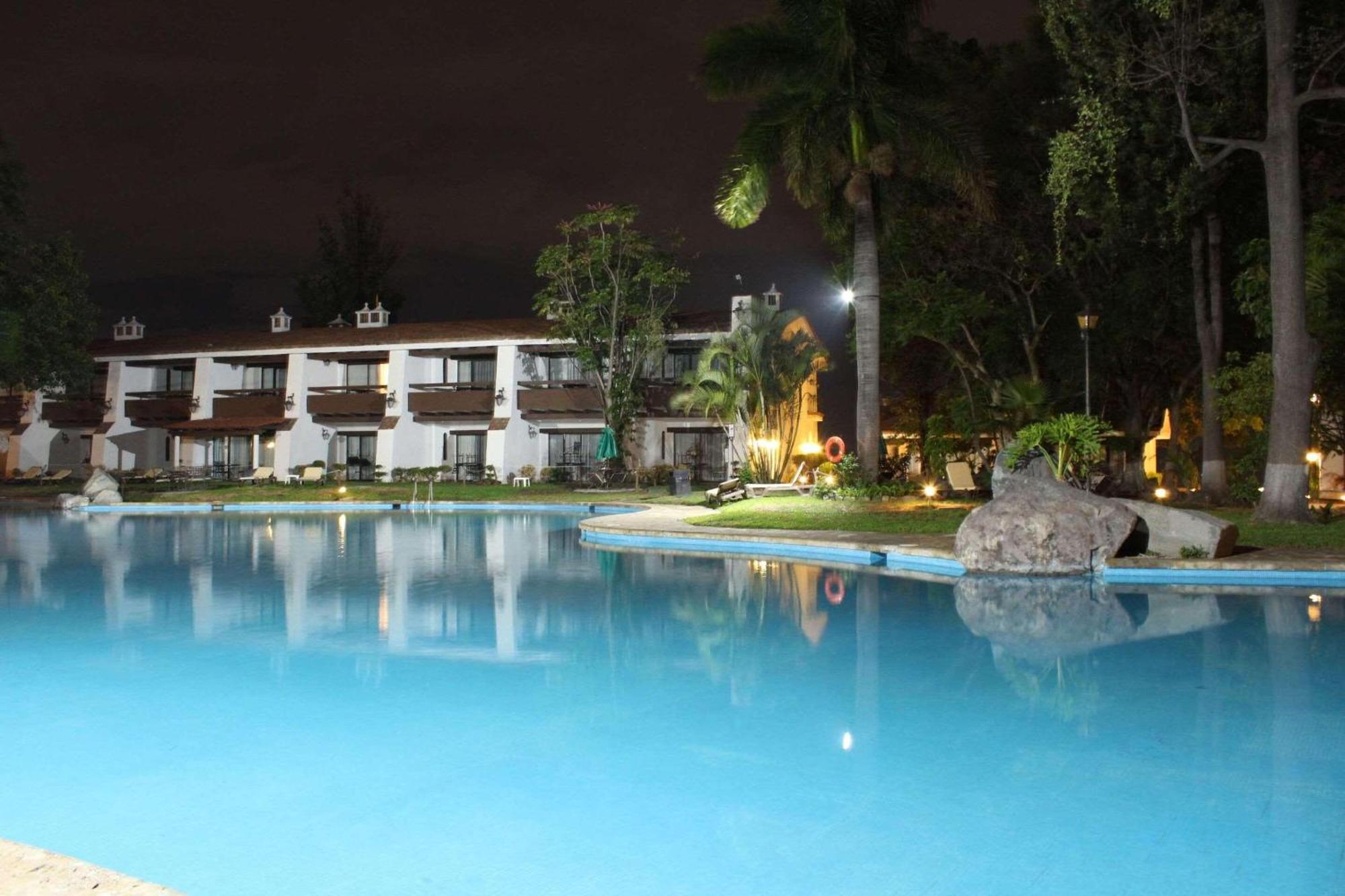Radisson Hotel Tapatio Guadalajara Aeropuerto Tlaquepaque Dış mekan fotoğraf